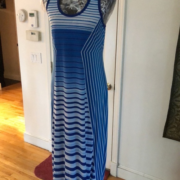 Calvin Klein size 10 blue maxi dress elongating diagonal stripe,slimming - Picture 8 of 16